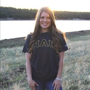 Meet your Posher, Lacey